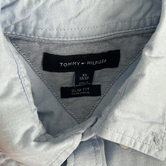 Tommy Hilfiger Unisex Light Blue Shirt with Excellent Condition - Picture 4 of 8
